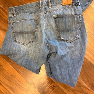 Lucky Brand - Men's Straight Leg Jeans - 34 x 32 size